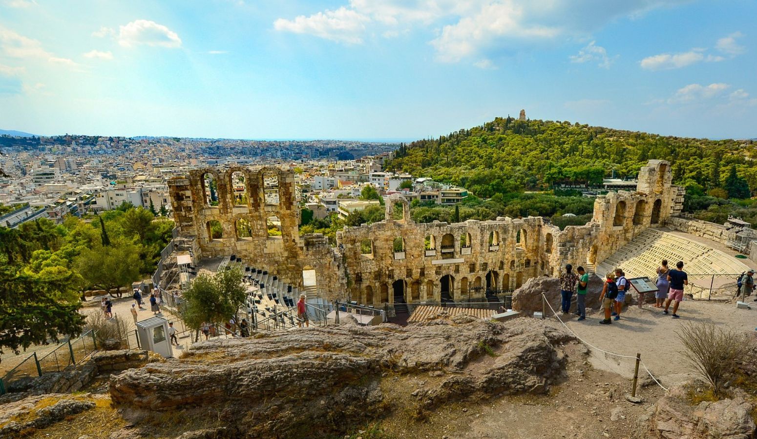 exploca con tu hijo Museo de la Acrópolis y el Templo de Zeus Olímpico